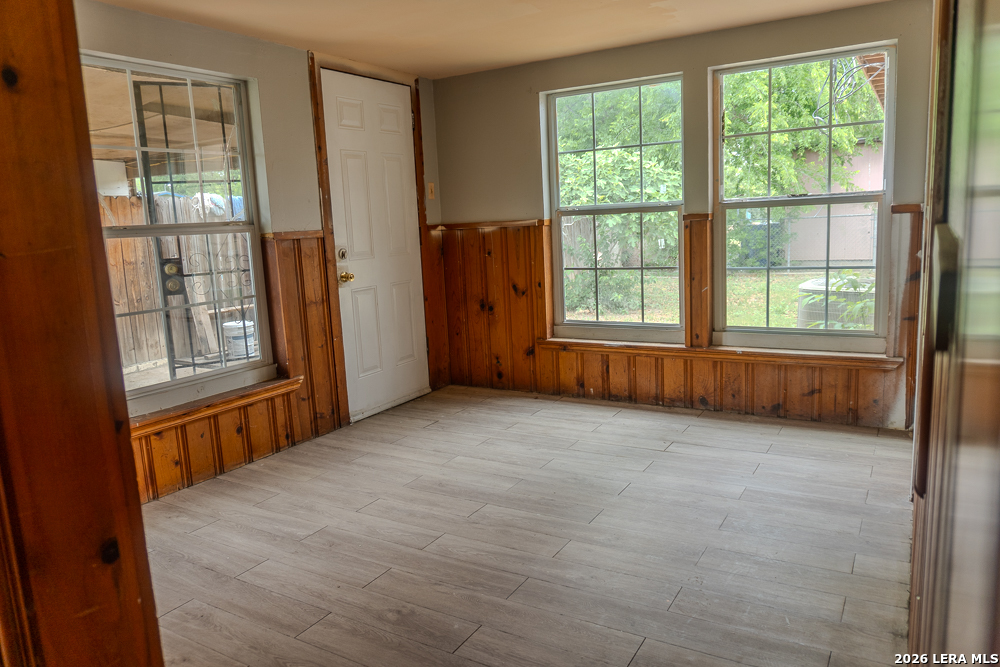 341 Longview San Antonio TX 78220