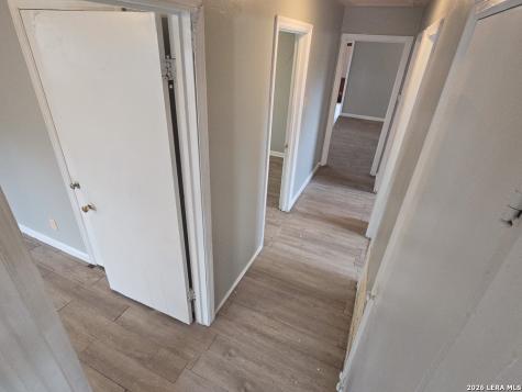 341 Longview San Antonio TX 78220