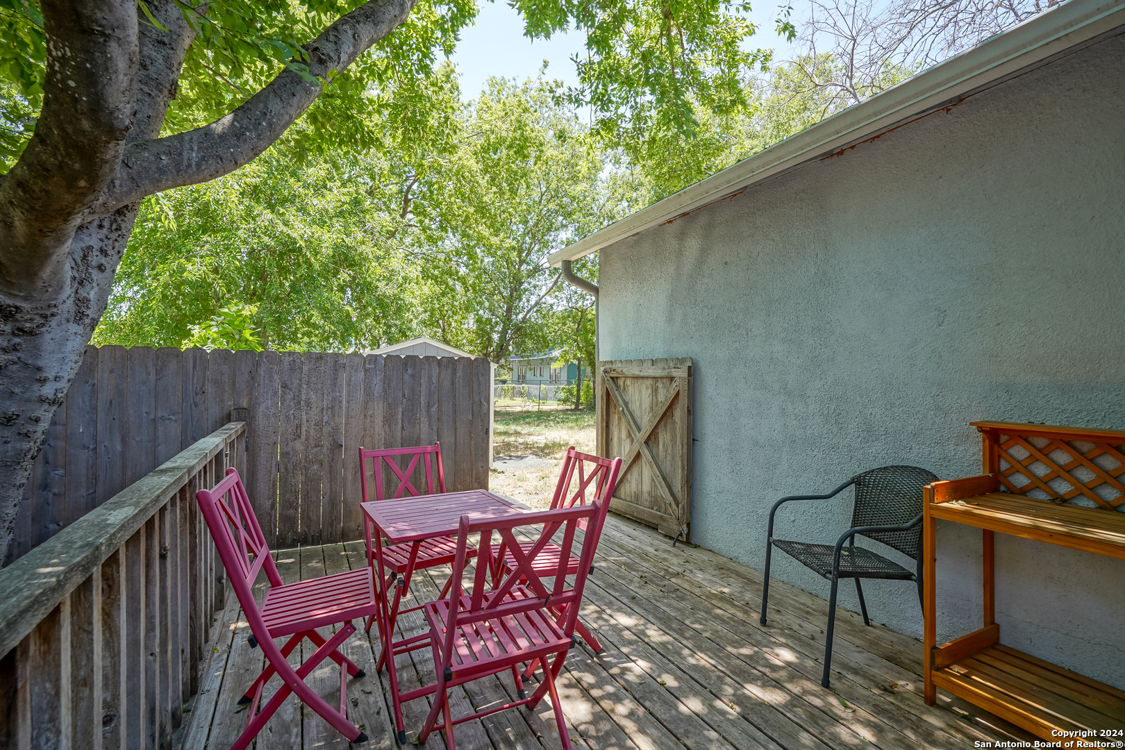 530 E Myrtle Street San Antonio TX 78212