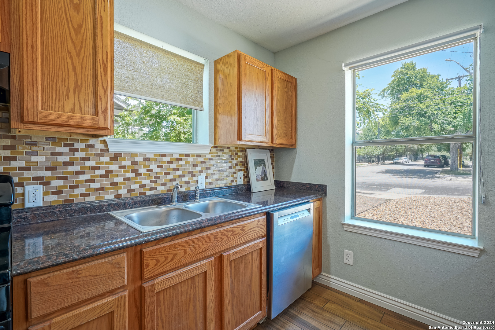 530 E Myrtle Street San Antonio TX 78212