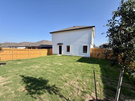 1011 Catalonia Pass San Antonio TX 78221
