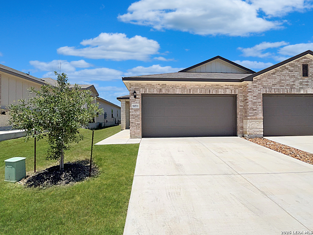 5435 Devils Gate Converse TX 78109