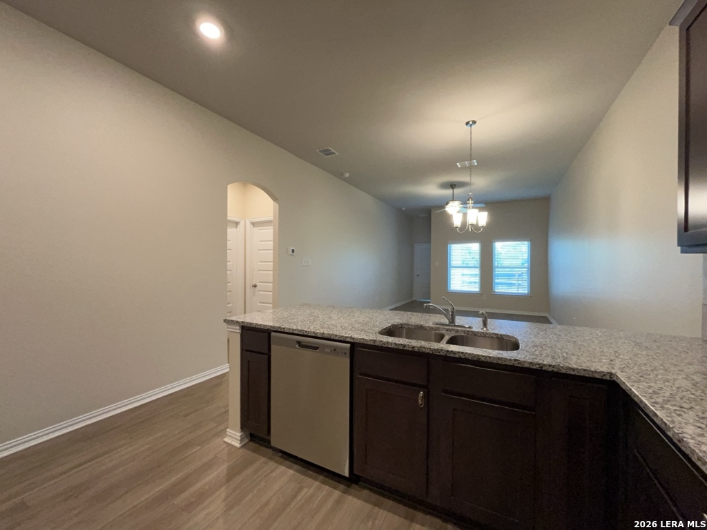 5435 Devils Gate Converse TX 78109