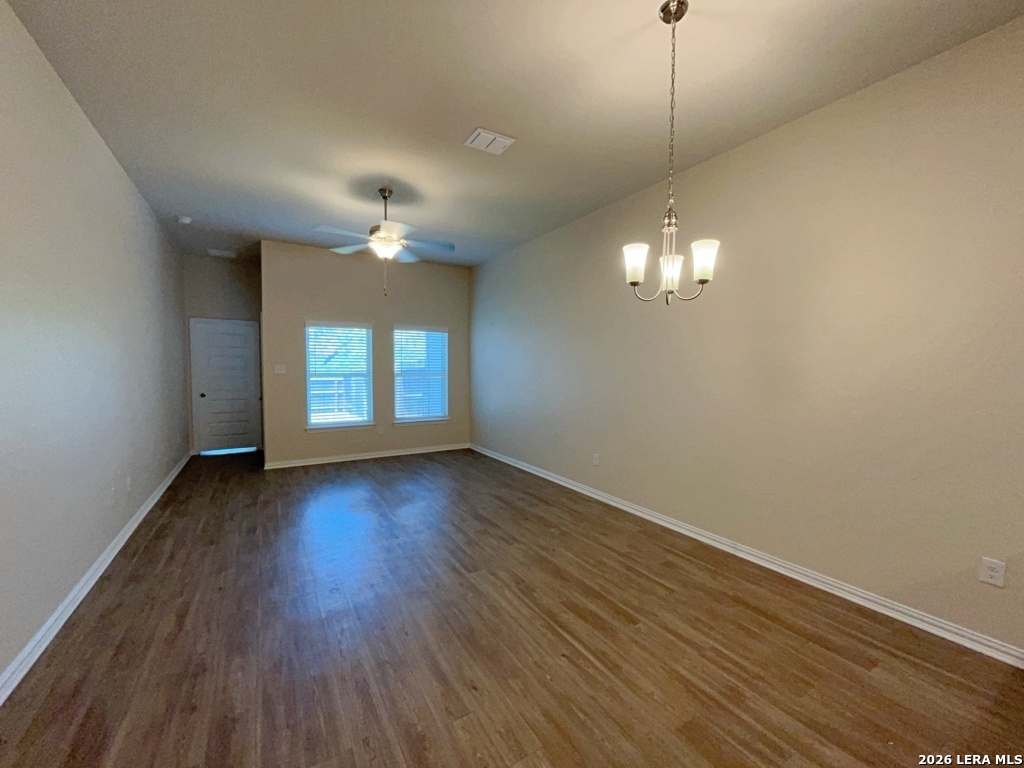 5435 Devils Gate Converse TX 78109
