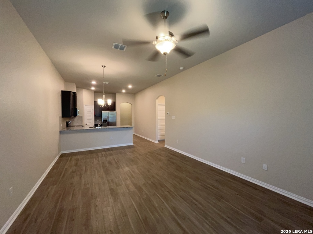 5435 Devils Gate Converse TX 78109