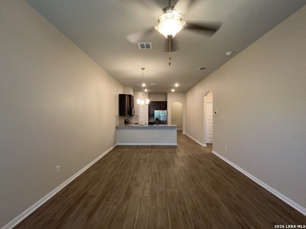 5435 Devils Gate Converse TX 78109
