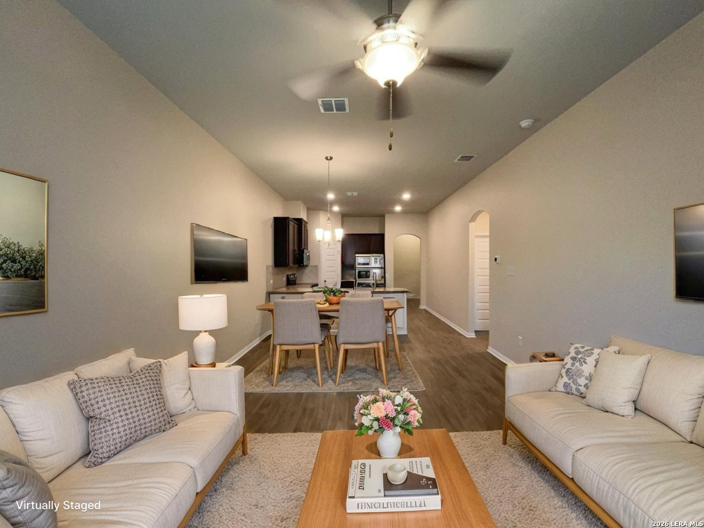 5435 Devils Gate Converse TX 78109