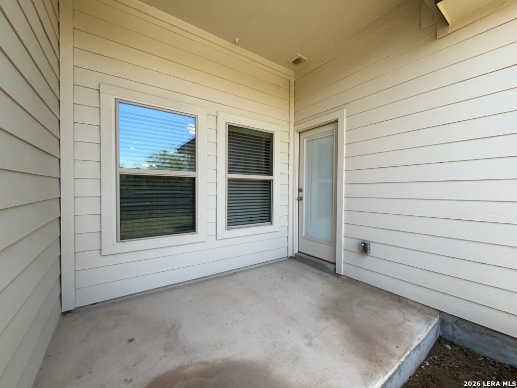 5435 Devils Gate Converse TX 78109
