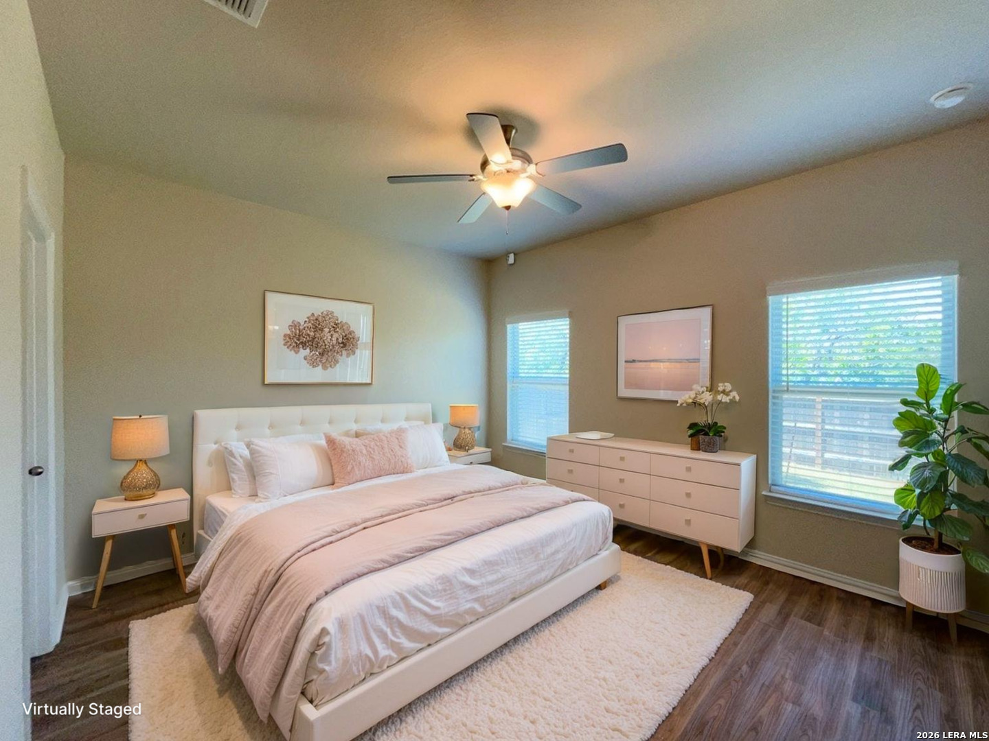 5435 Devils Gate Converse TX 78109