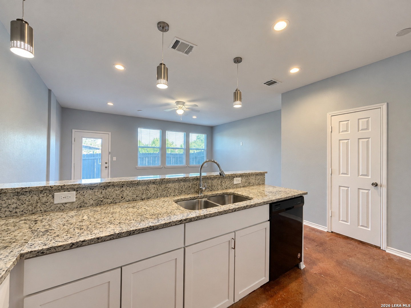 6918 Crestway Road San Antonio TX 78239