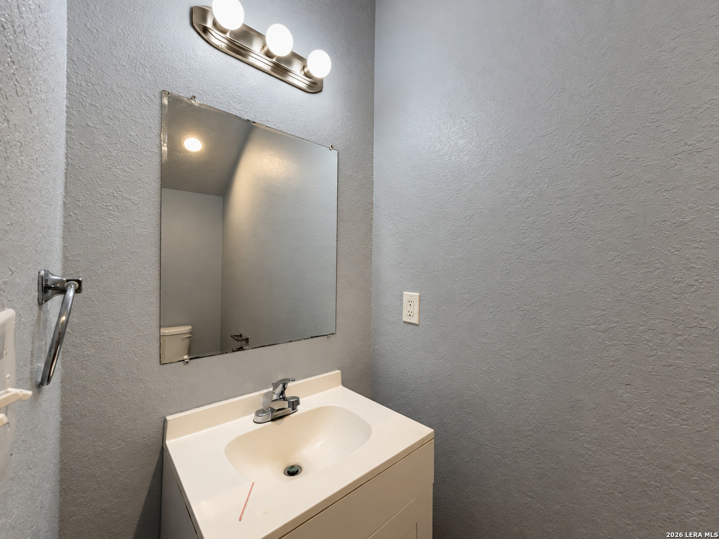 6918 Crestway Road San Antonio TX 78239