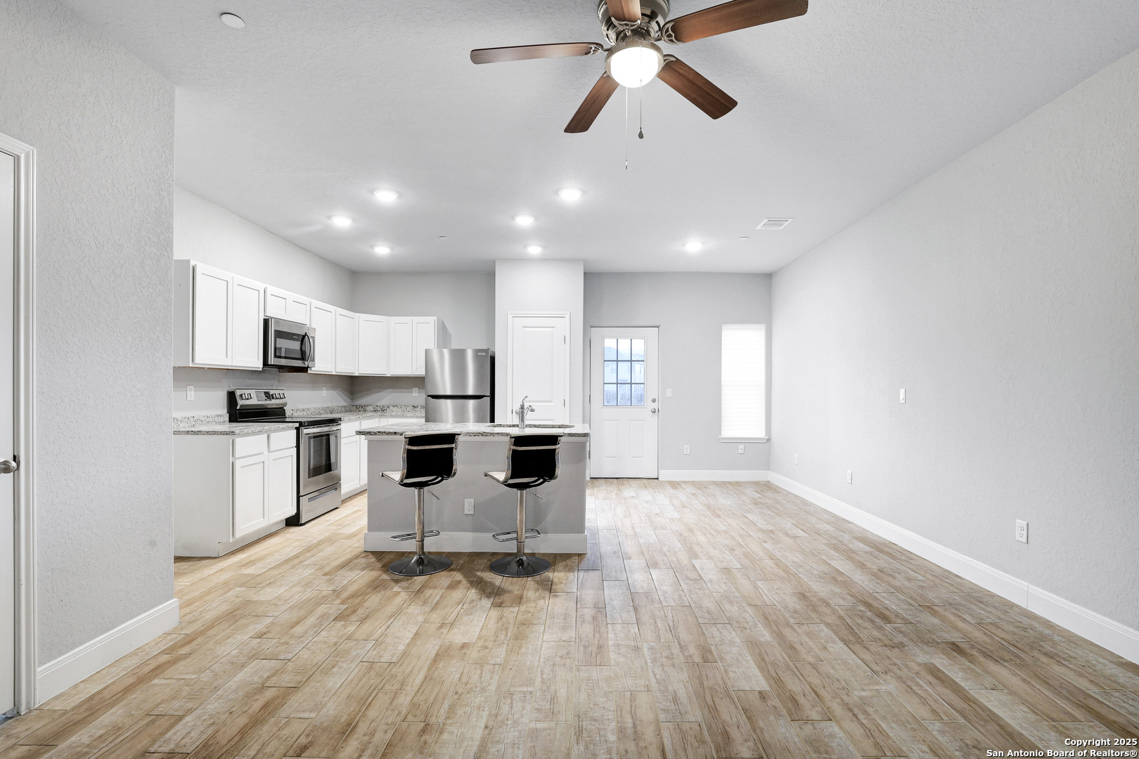 7216 Savannah Brooks Live Oak TX 78233
