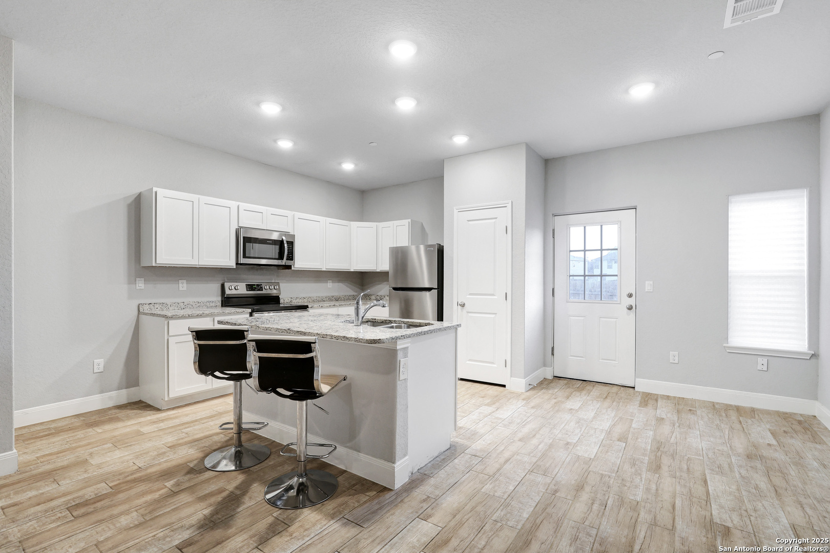 7216 Savannah Brooks Live Oak TX 78233