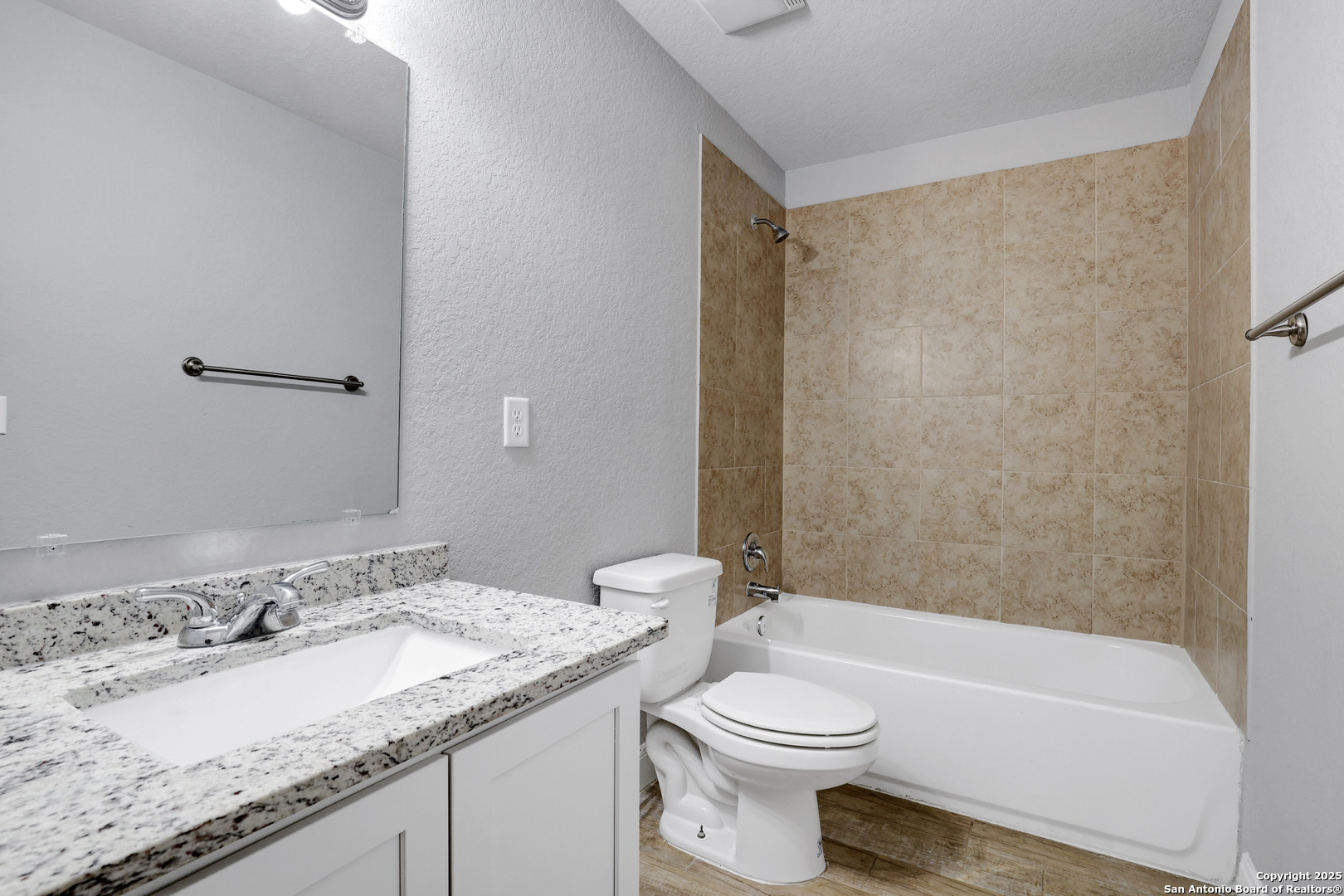 7216 Savannah Brooks Live Oak TX 78233