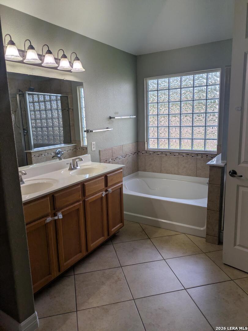7418 Copper Cliff Converse TX 78109