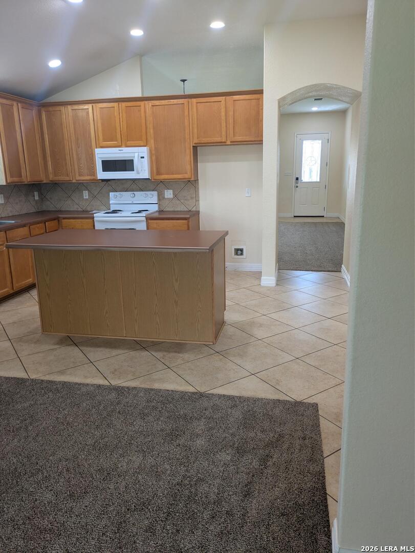 7418 Copper Cliff Converse TX 78109