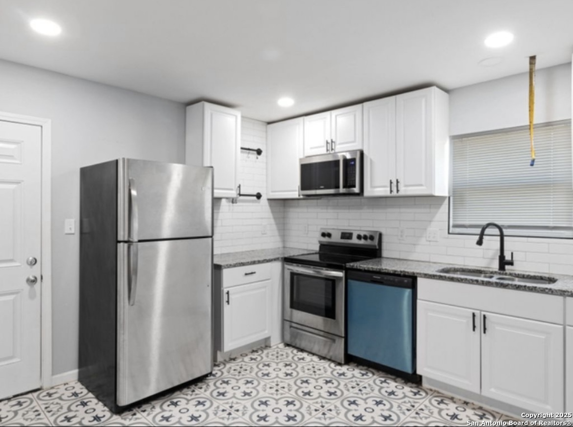 1050 Vanderbilt San Antonio TX 78210