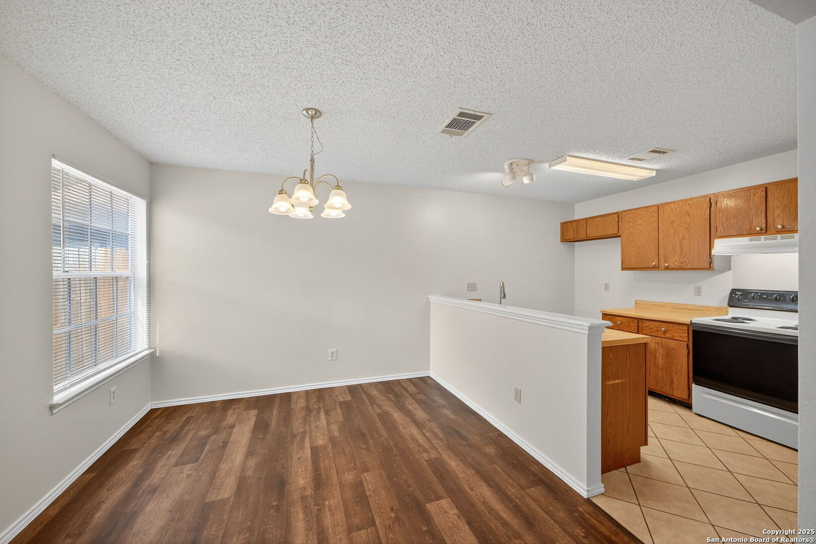 7272 Hardesty San Antonio TX 78250