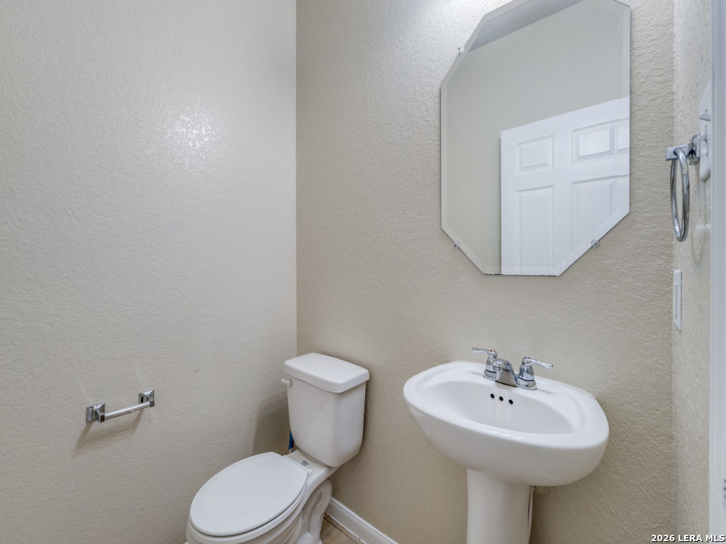 1507 Barons Den San Antonio TX 78245
