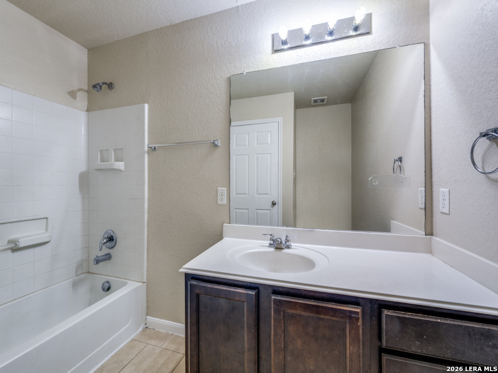1507 Barons Den San Antonio TX 78245