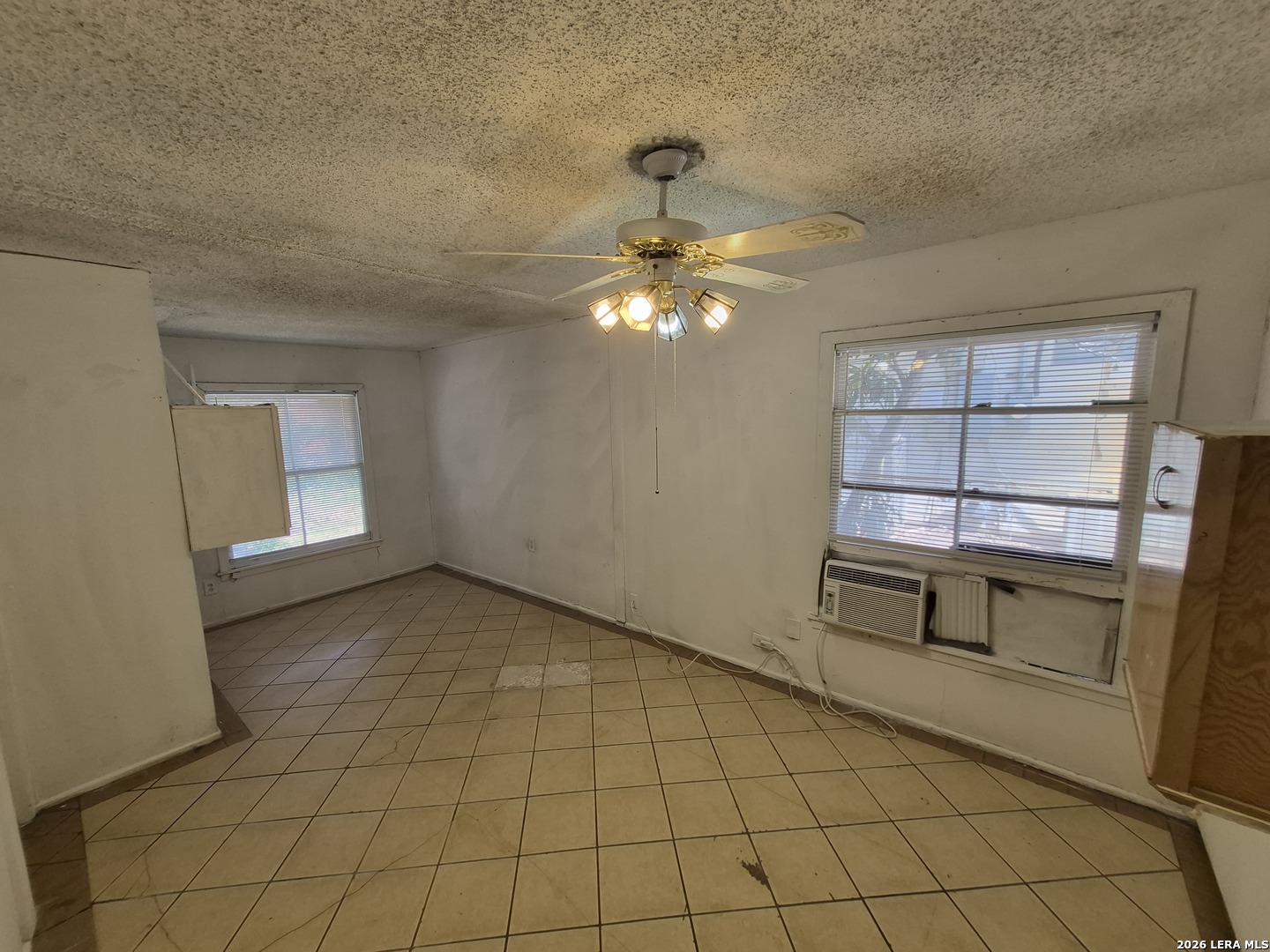 807 Weizmann Street San Antonio TX 78213