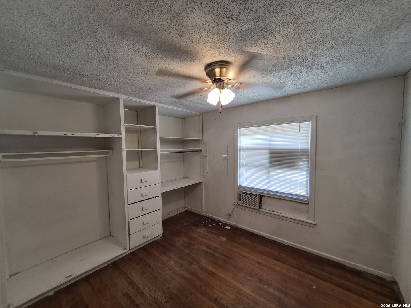 807 Weizmann Street San Antonio TX 78213