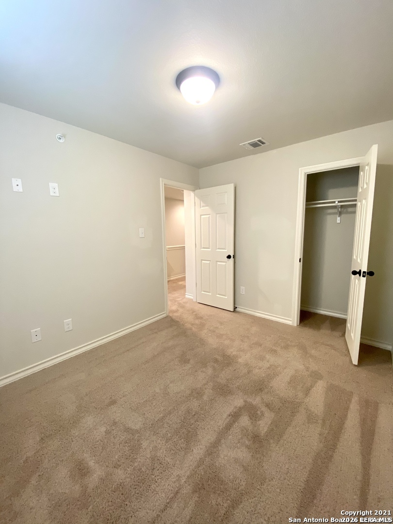 8802 Seguin Road Converse TX 78109