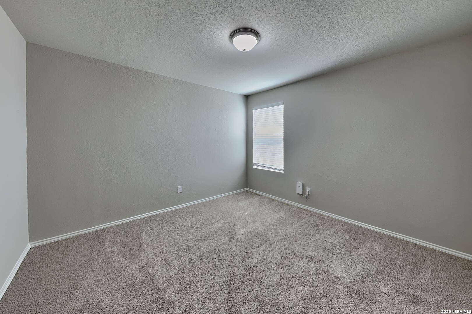 5202 Everett Loop Converse TX 78109