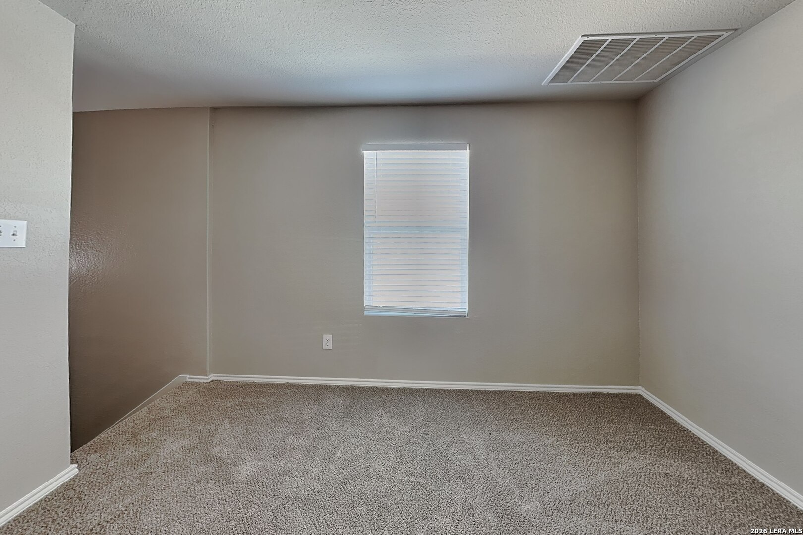 5202 Everett Loop Converse TX 78109
