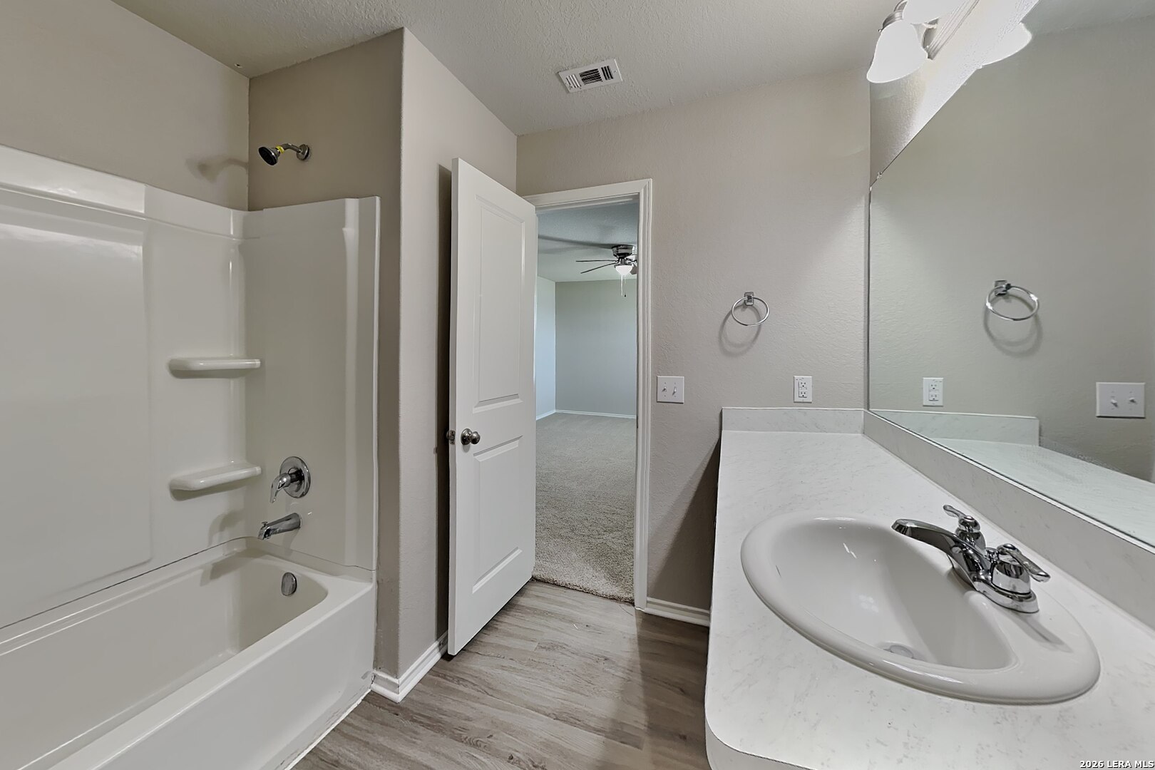 5202 Everett Loop Converse TX 78109