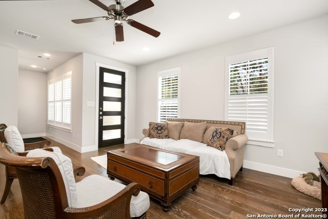 223 Claremont Avenue San Antonio TX 78209