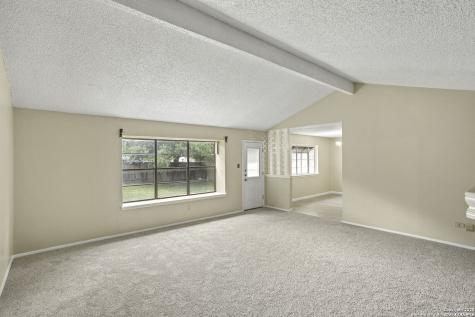 7254 Flaming Forest Street San Antonio TX 78250