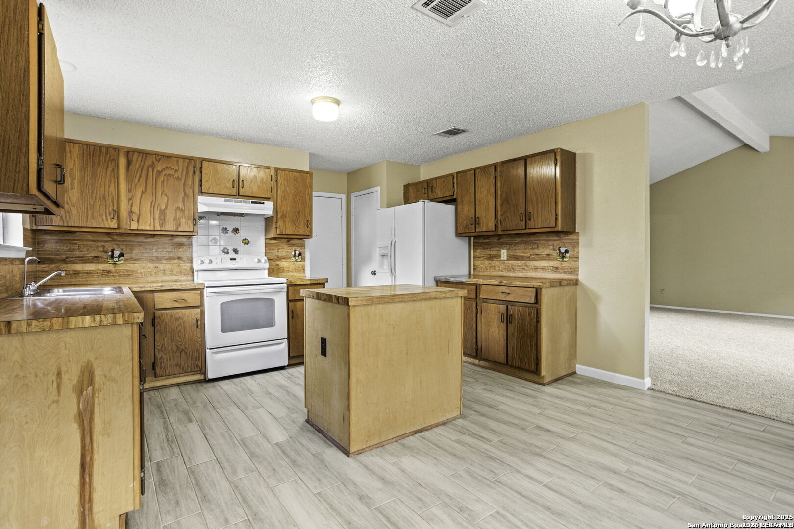 7254 Flaming Forest Street San Antonio TX 78250