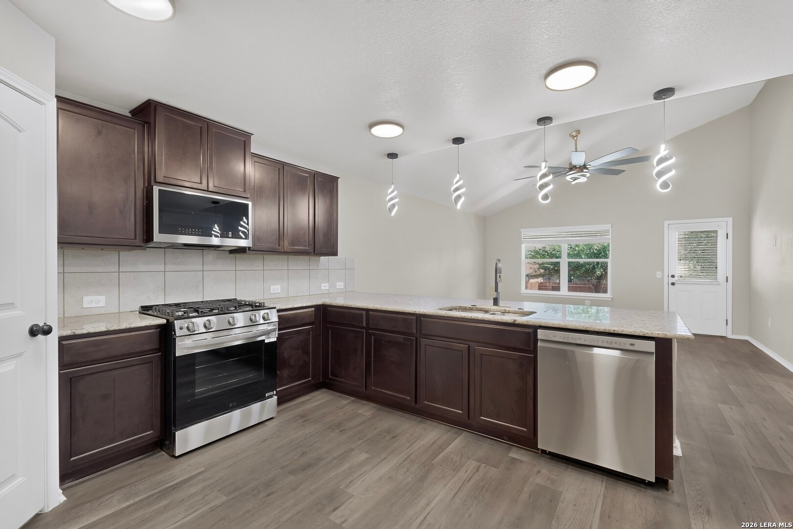 735 Pelican Point San Antonio TX 78221