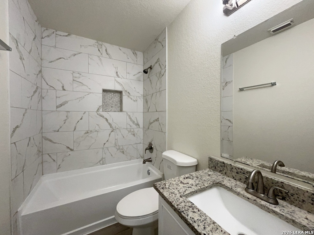 10130 Fourwind Pass San Antonio TX 78245