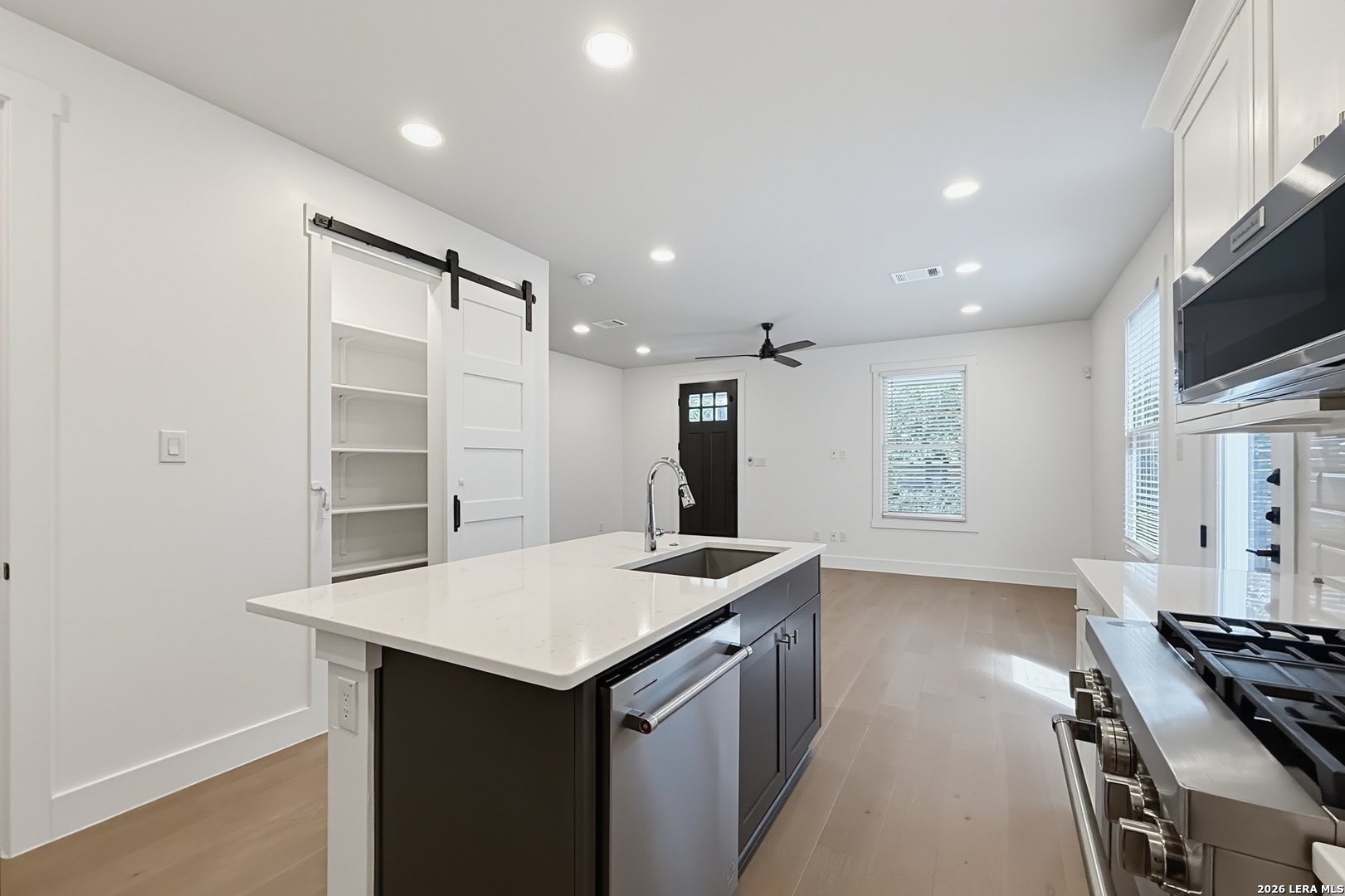 311 E Evergreen San Antonio TX 78212
