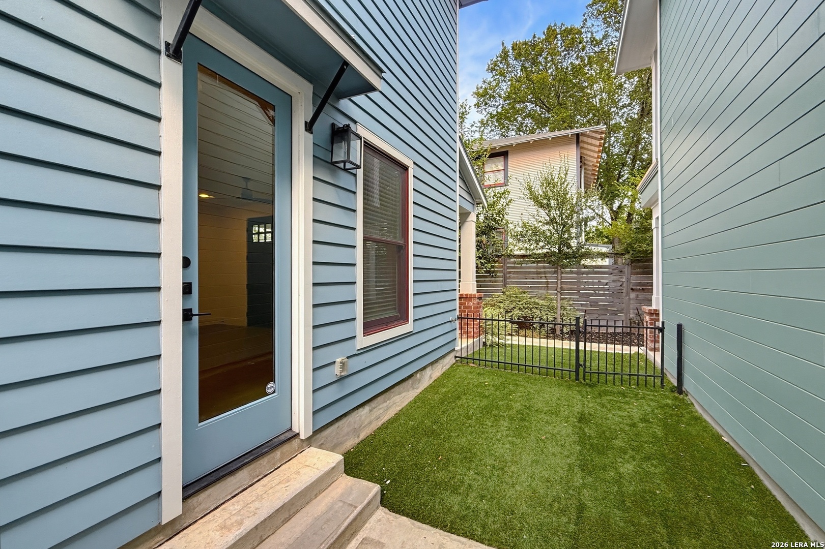 311 E Evergreen San Antonio TX 78212