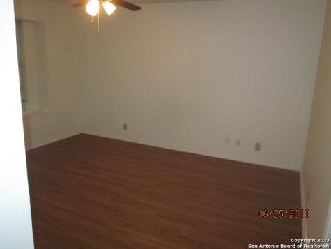 2801 Hillview Lane Schertz TX 78154