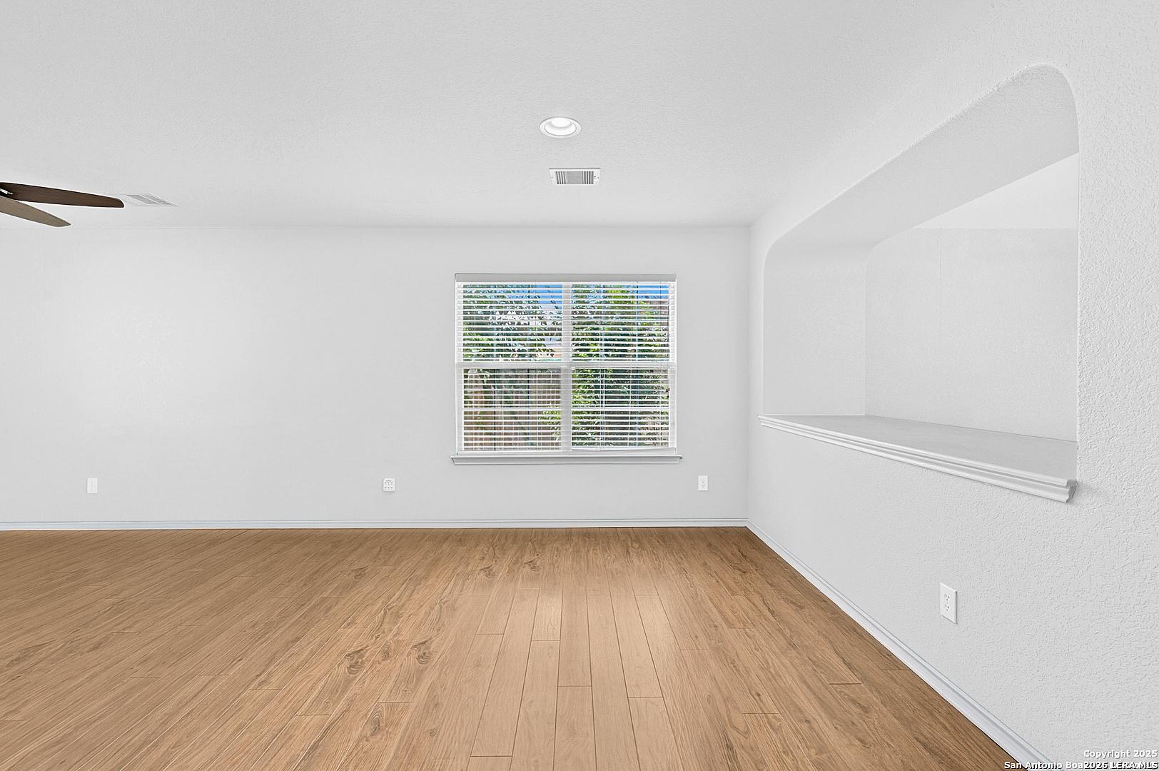 7527 Escada Crest San Antonio TX 78254
