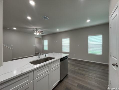 7818 Shetland Drive San Antonio TX 78223
