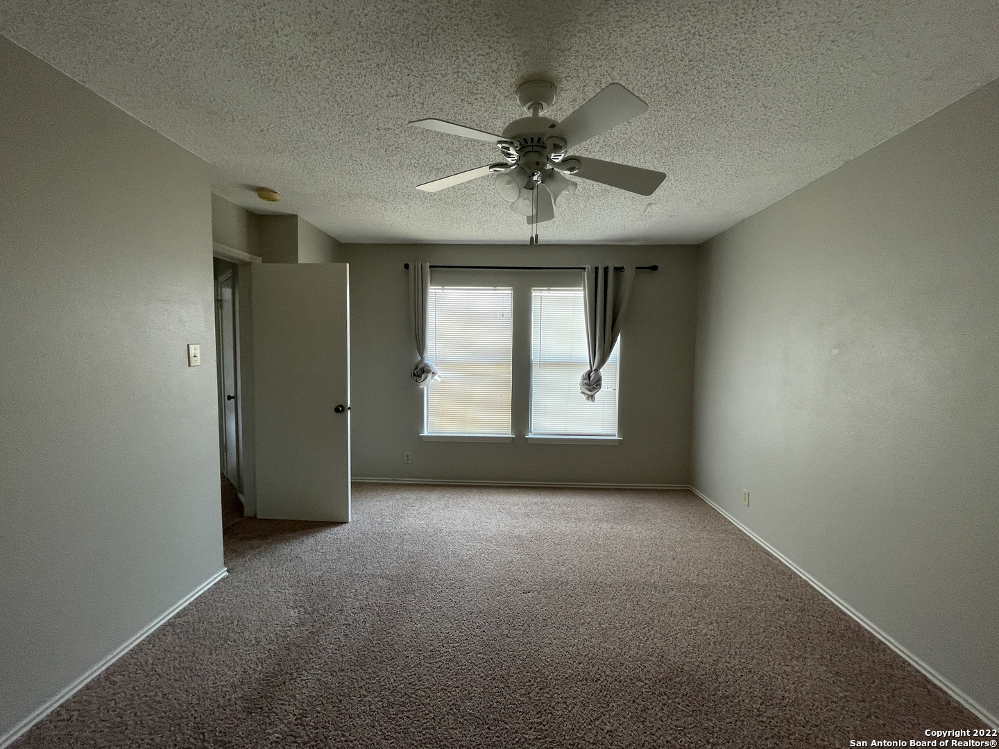 4923 Kenton Lake San Antonio TX 78240