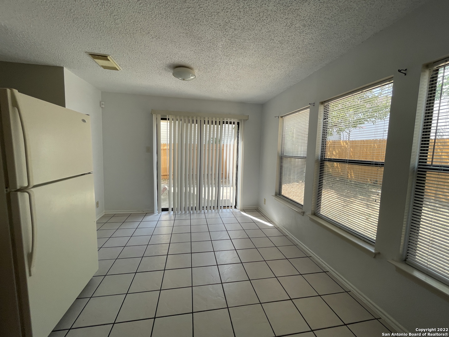 4923 Kenton Lake San Antonio TX 78240