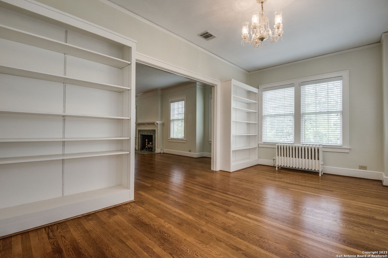 242 W Huisache San Antonio TX 78212