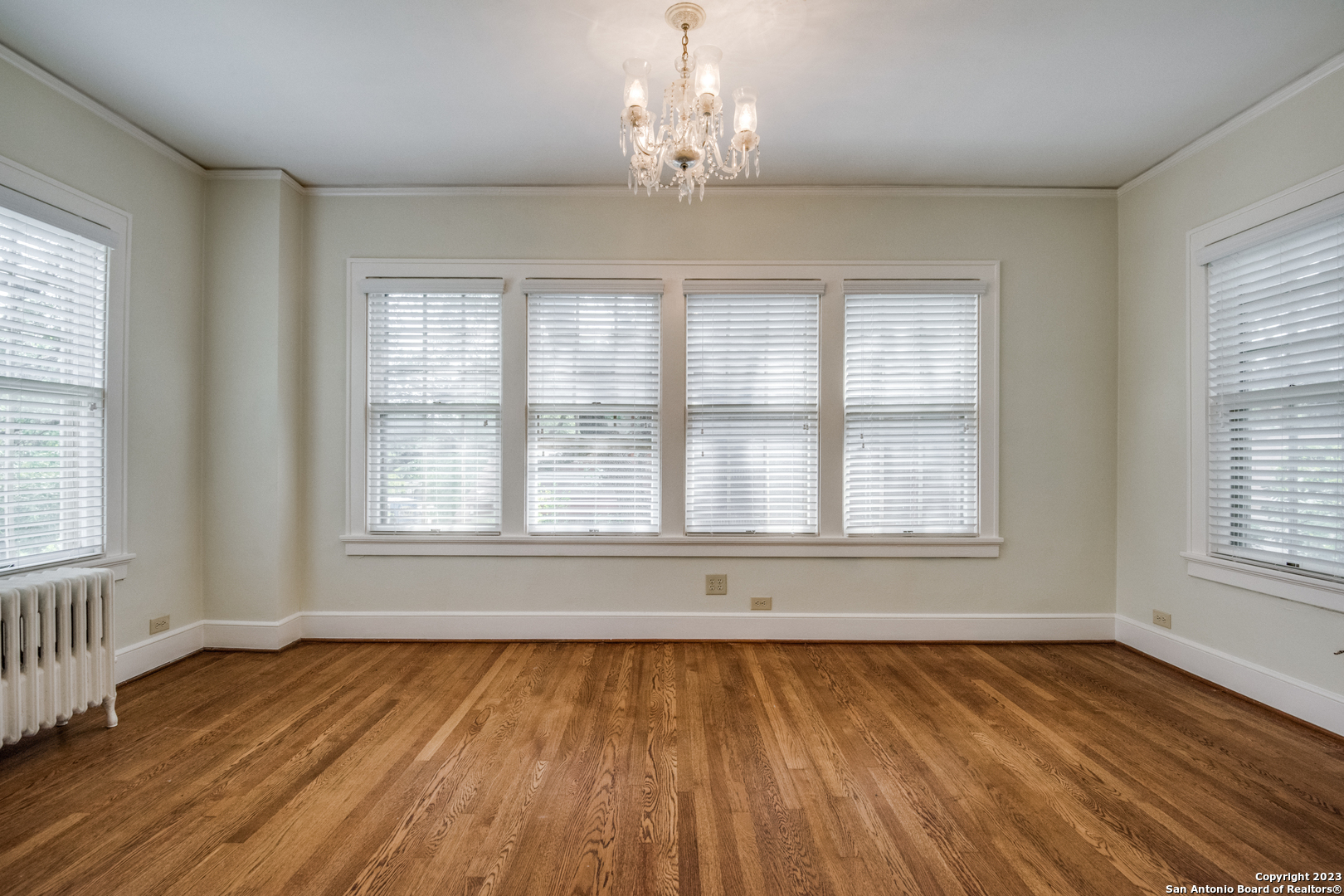 242 W Huisache San Antonio TX 78212