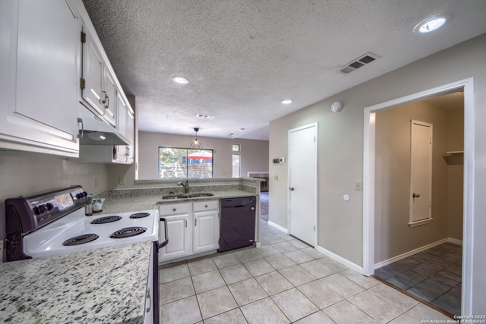 16615 Spruce Tree Lane San Antonio TX 78247
