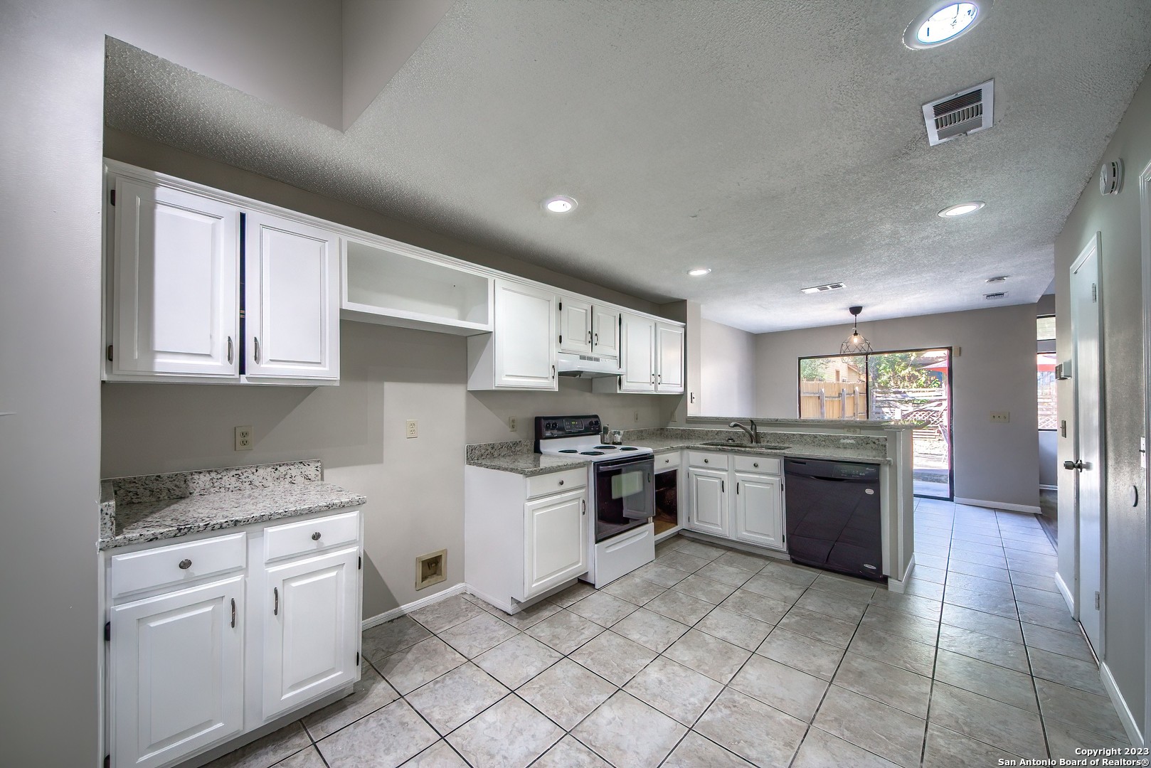 16615 Spruce Tree Lane San Antonio TX 78247