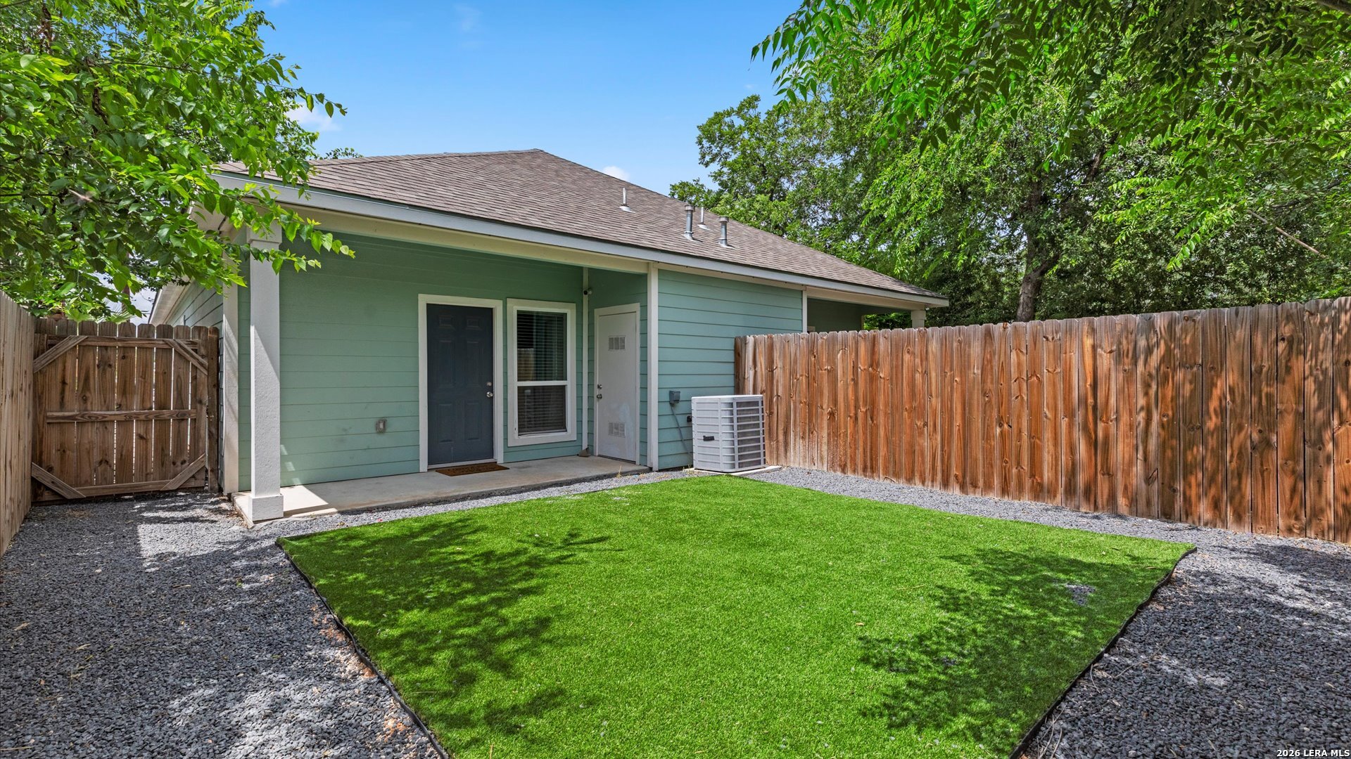 906 Gulf San Antonio TX 78202