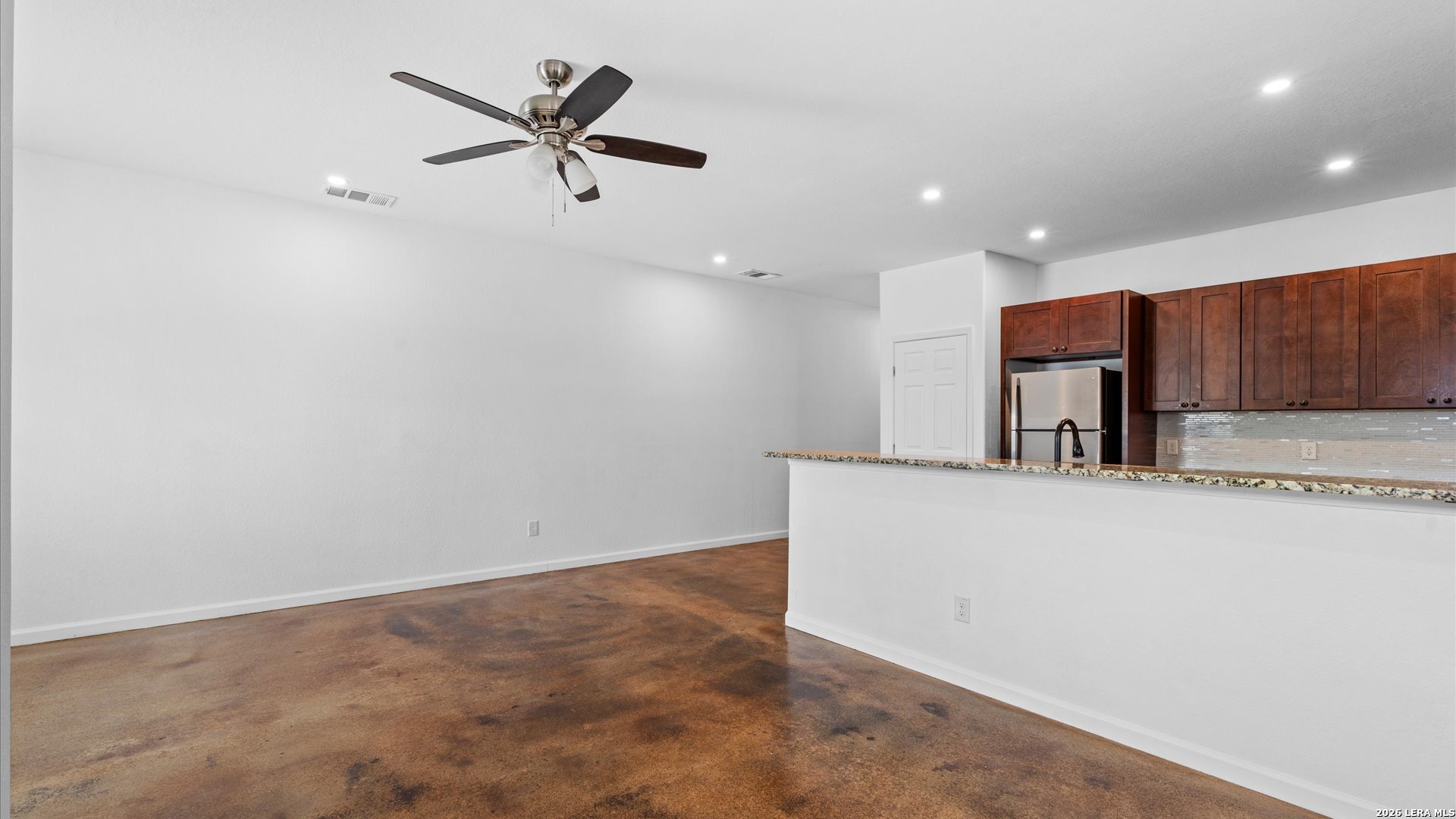 906 Gulf San Antonio TX 78202