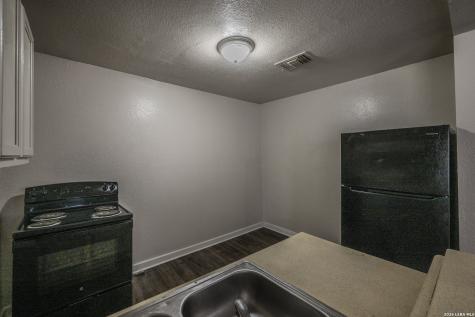 207 Bradford Avenue San Antonio TX 78228