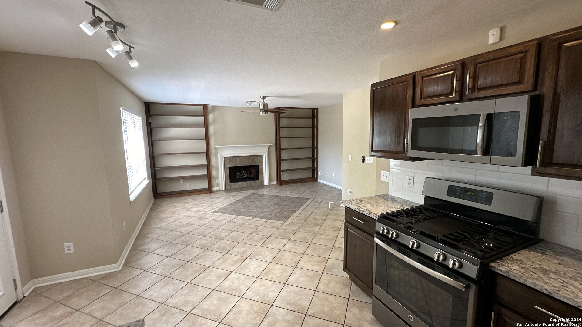 10411 Horn Boulevard San Antonio TX 78240